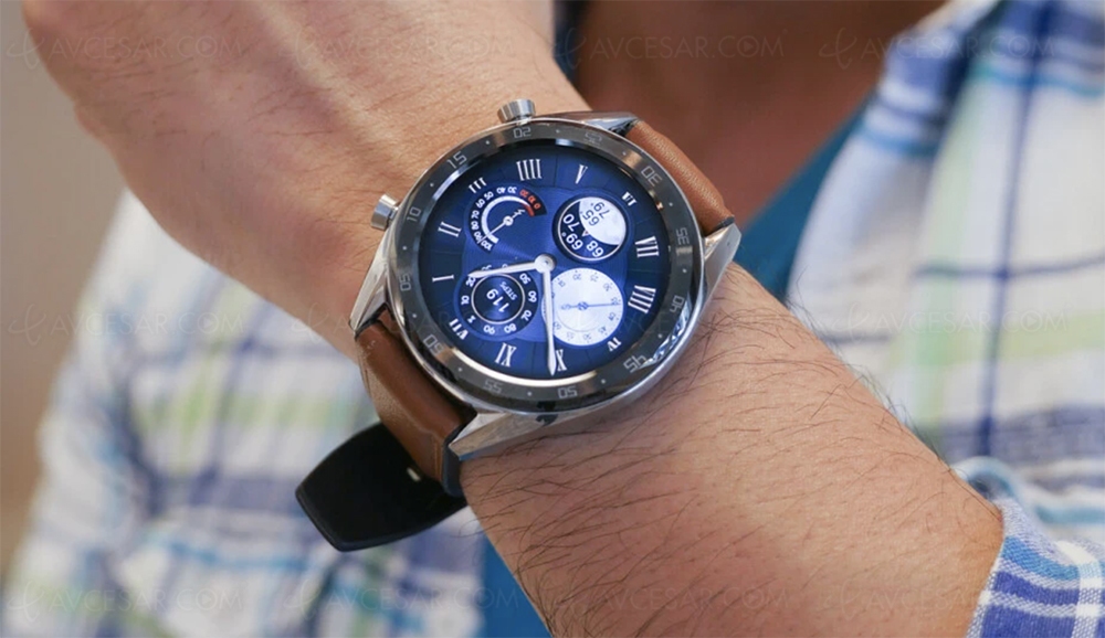 Huawei Watch Buds smartwatch with headphones inside
